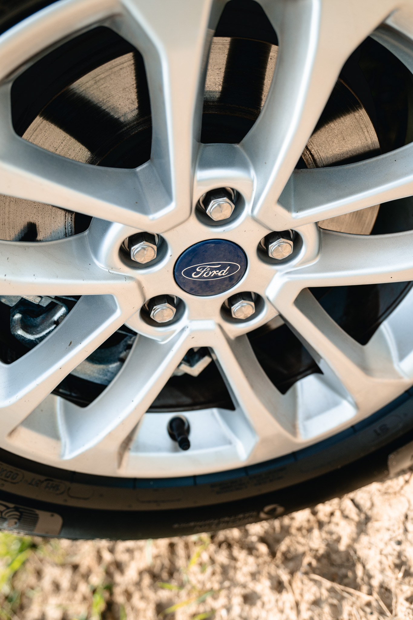 FORD KUGA 2.5 HYBRID FLEXIFUEL E85 Titanium (V300-506)