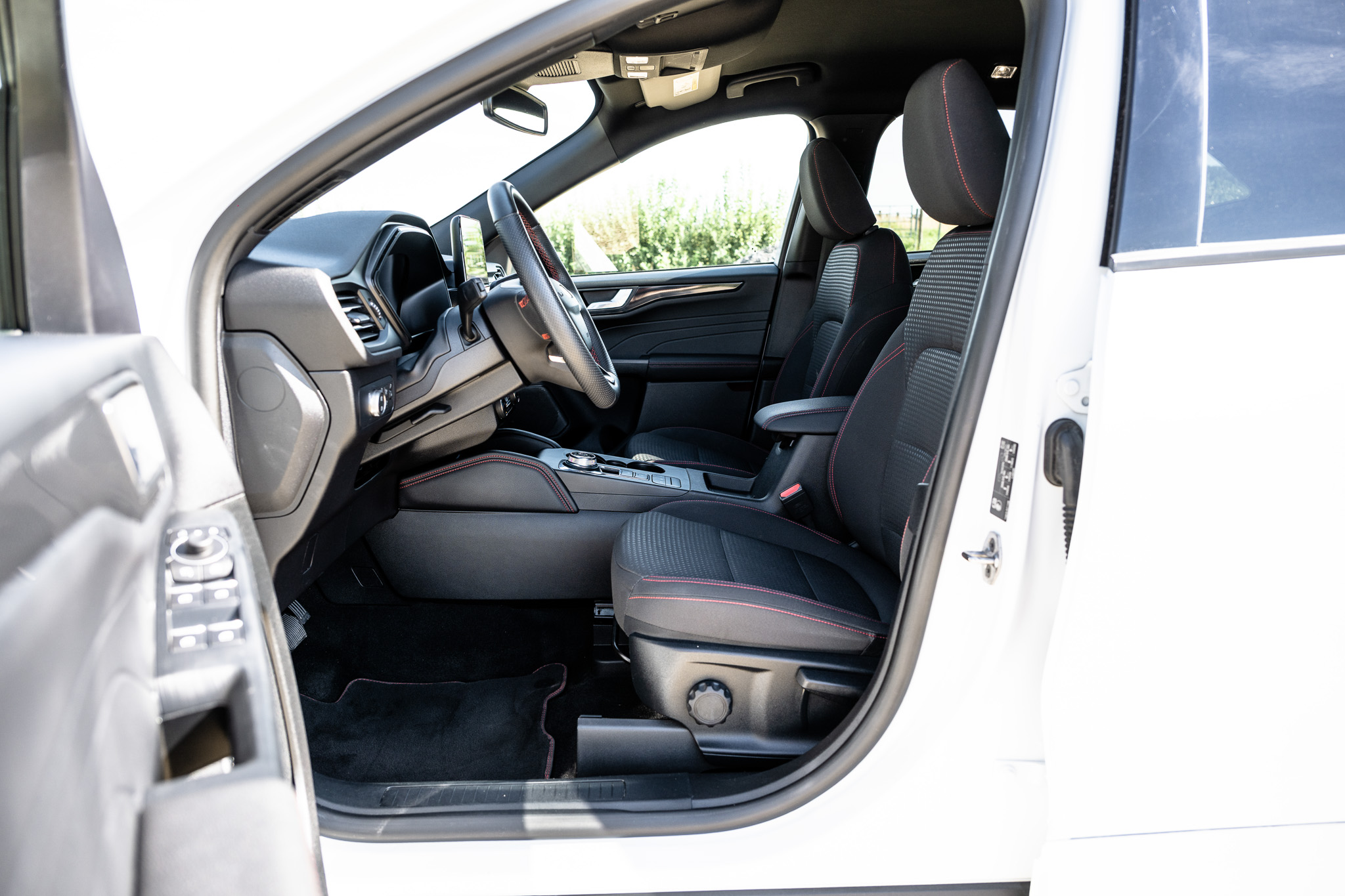 FORD KUGA 2.5 HYBRID FLEXIFUEL E85 ST-Line