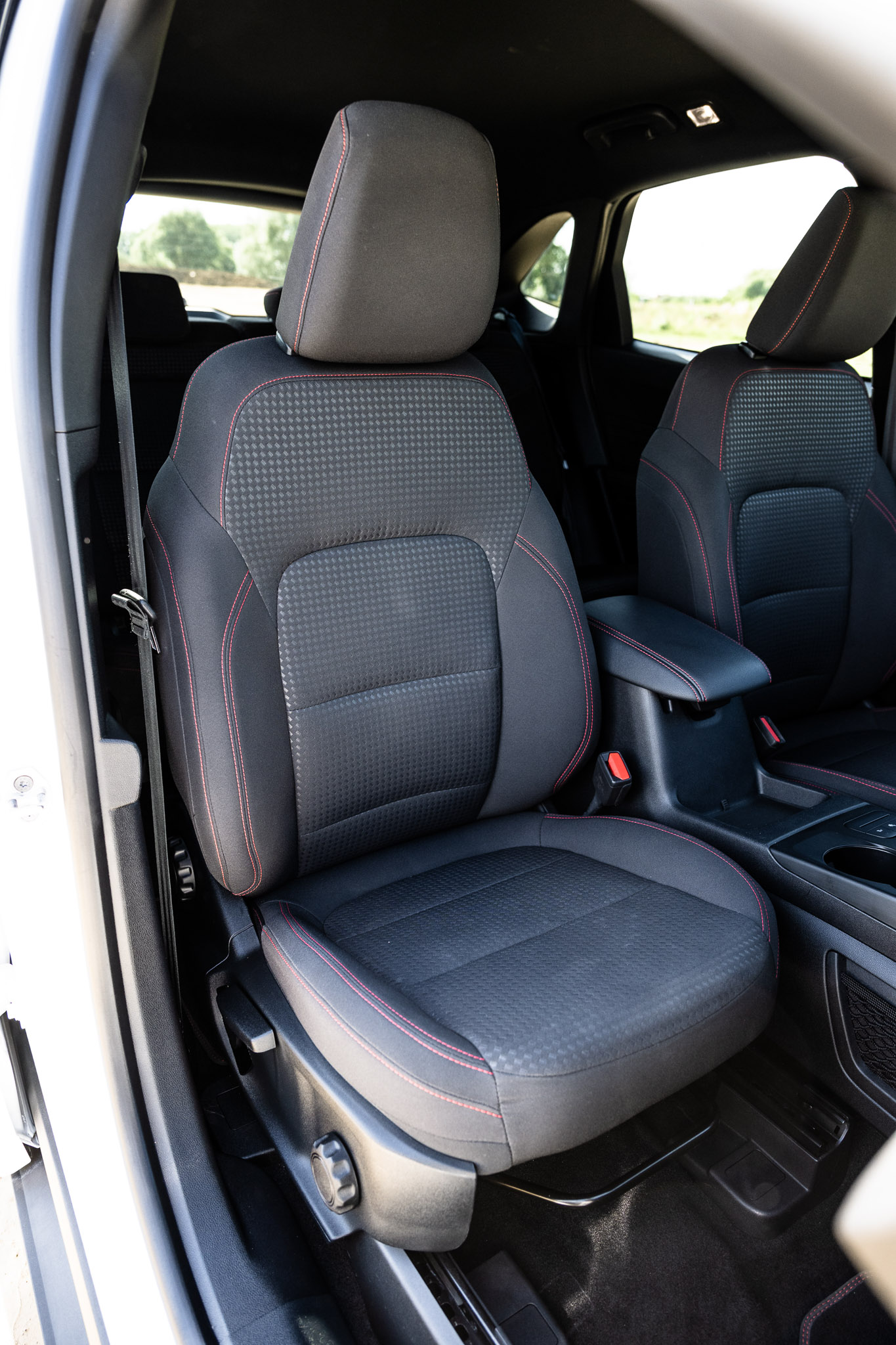 FORD KUGA 2.5 HYBRID FLEXIFUEL E85 ST-Line