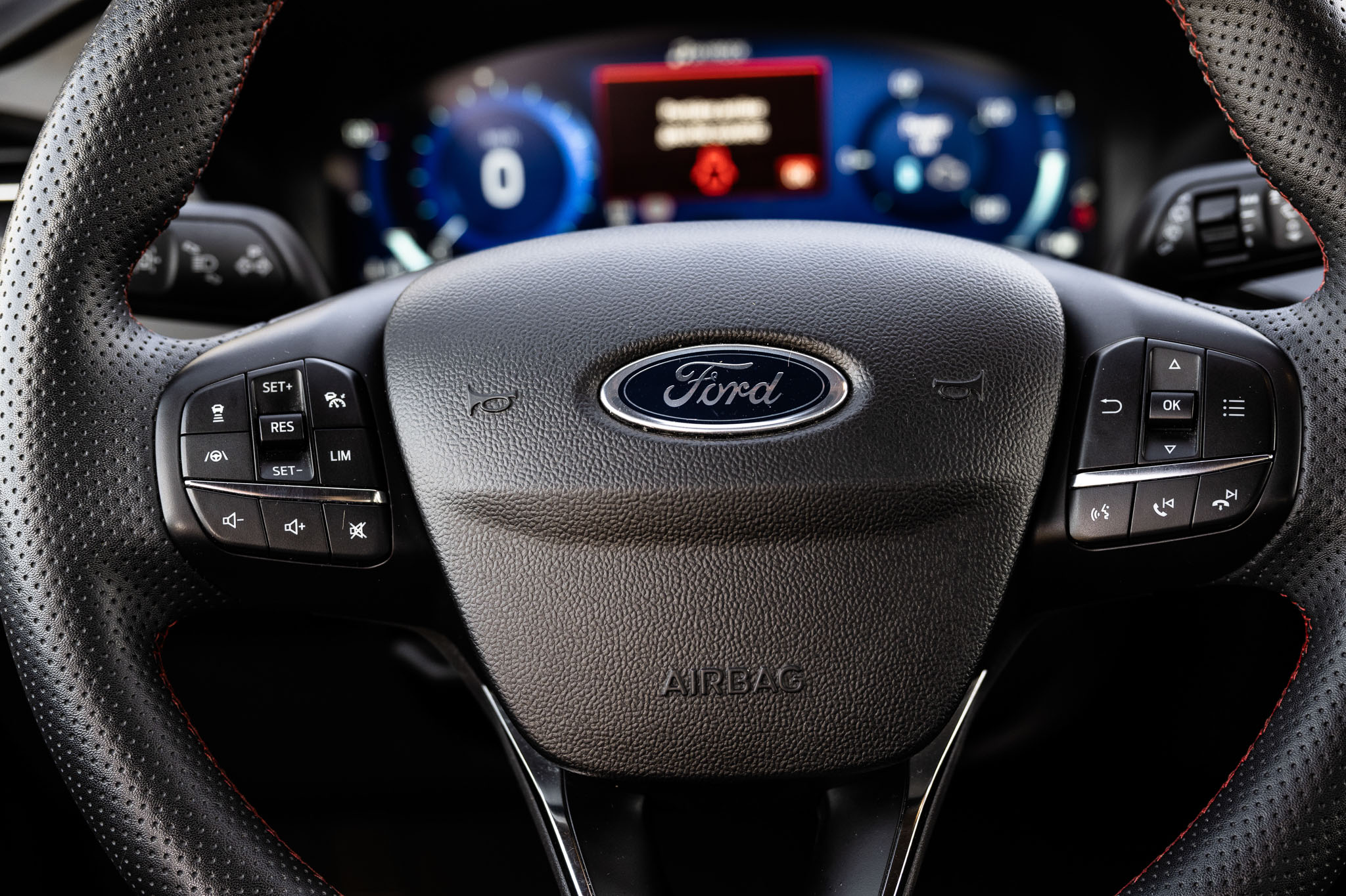 FORD KUGA 2.5 HYBRID FLEXIFUEL E85 ST-Line