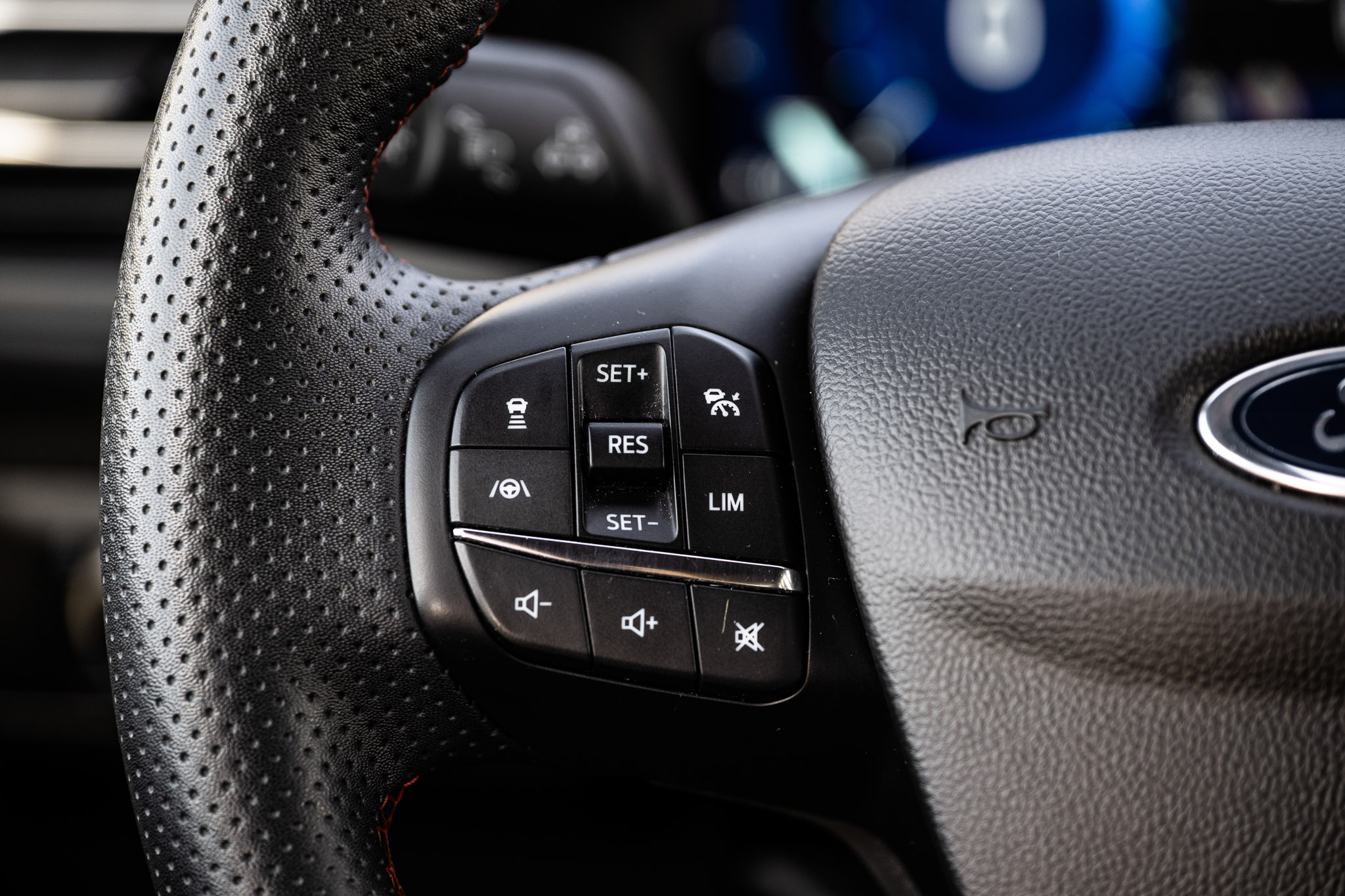 FORD KUGA 2.5 HYBRID FLEXIFUEL E85 ST-Line