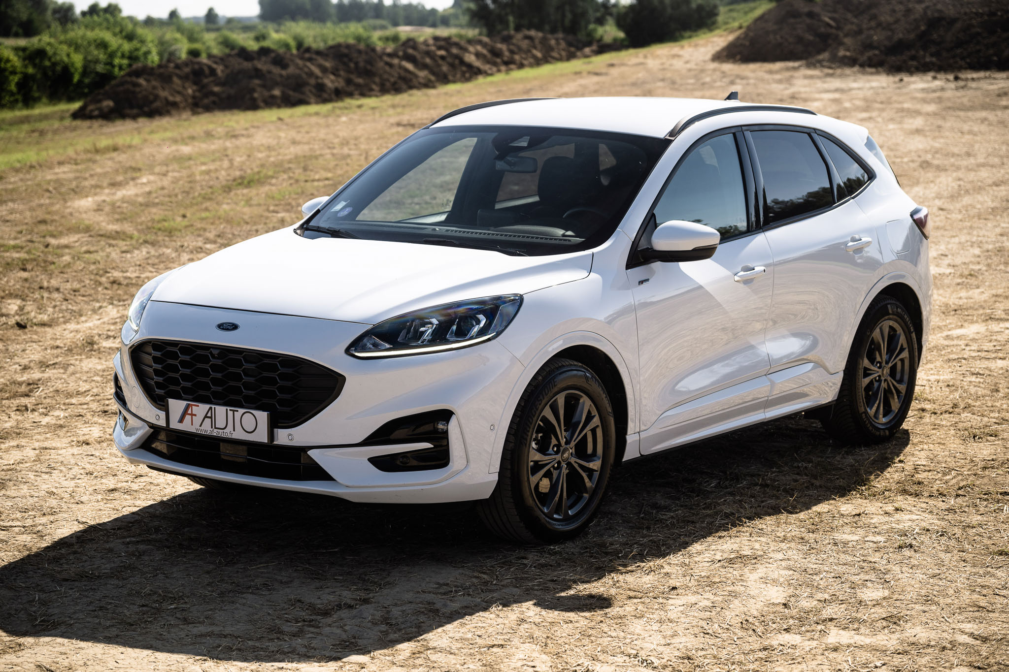 FORD KUGA 2.5 HYBRID FLEXIFUEL E85 ST-Line