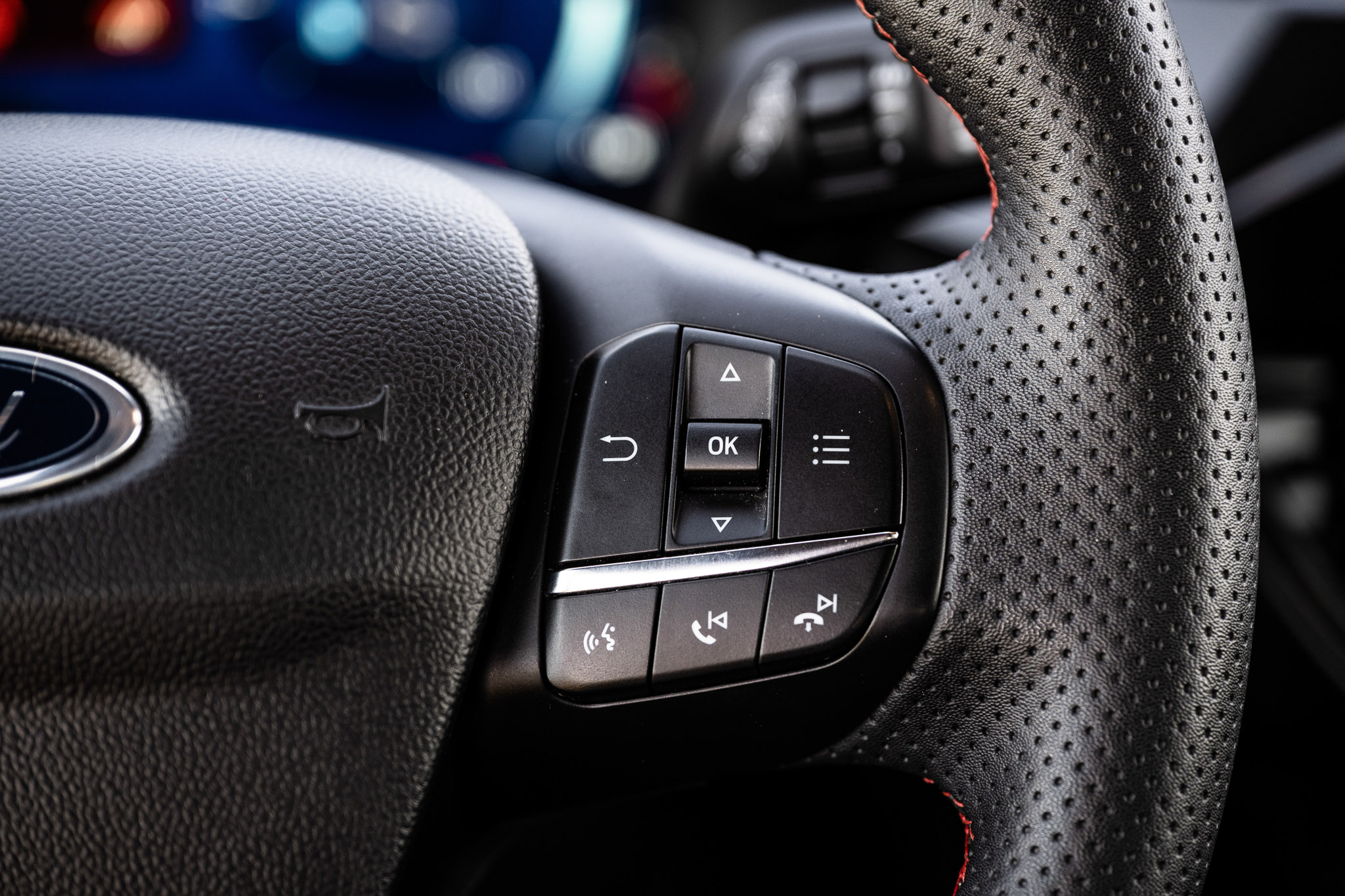 FORD KUGA 2.5 HYBRID FLEXIFUEL E85 ST-Line