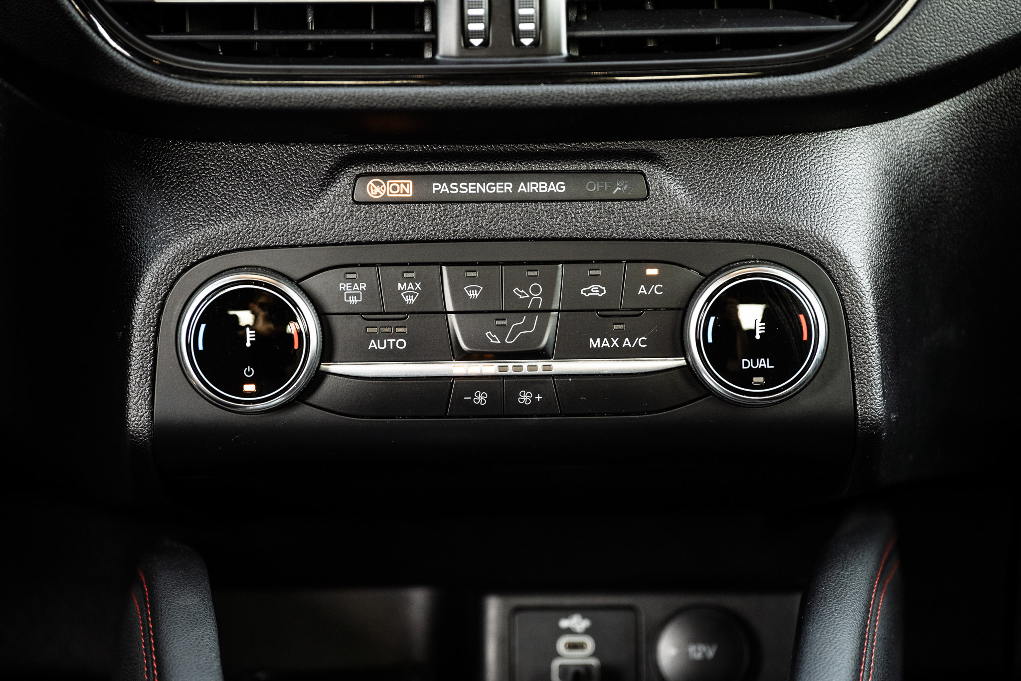 FORD KUGA 2.5 HYBRID FLEXIFUEL E85 ST-Line
