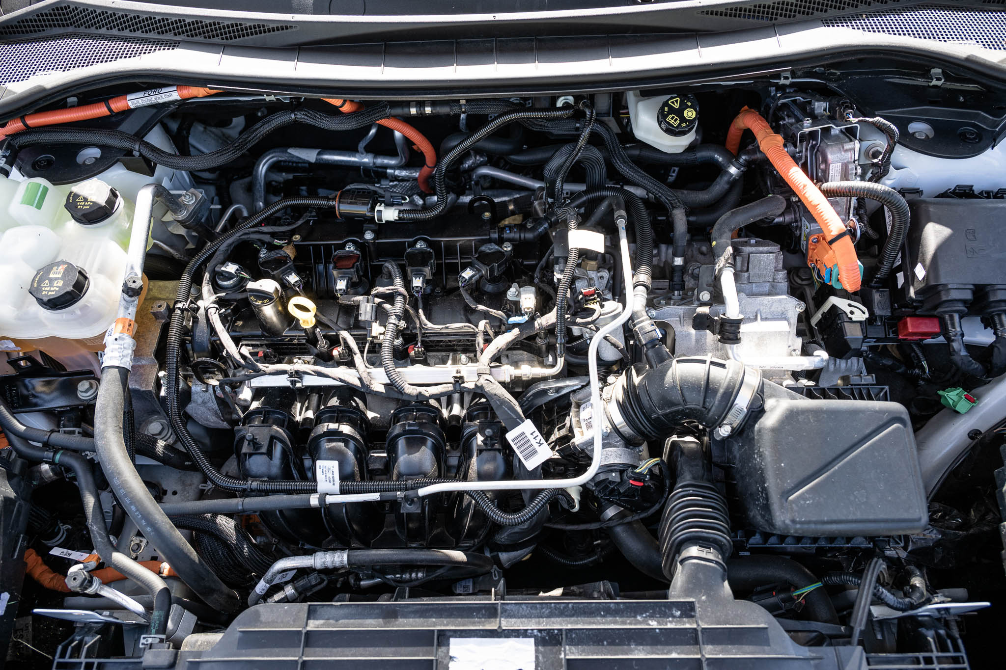 FORD KUGA 2.5 HYBRID FLEXIFUEL E85 ST-Line
