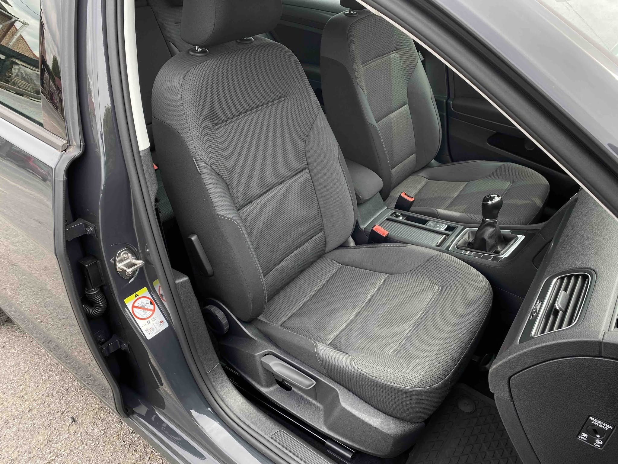 VOLKSWAGEN GOLF Break 1.4 TSi MULTIFUEL (V311-573)