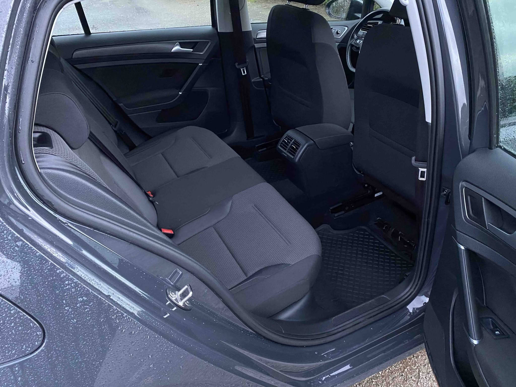 VOLKSWAGEN GOLF 1.4 TSi MULTIFUEL (V311-007)