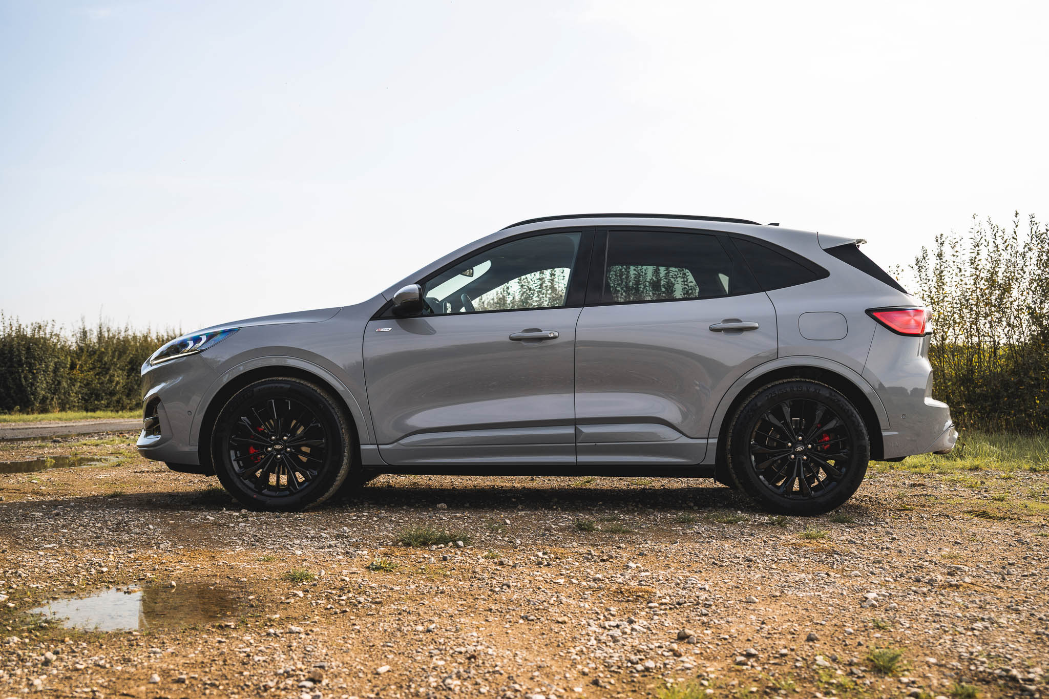 FORD KUGA 2.5 HYBRID FLEXIFUEL E85 GRAPHITE TECH EDITION (V322-748)