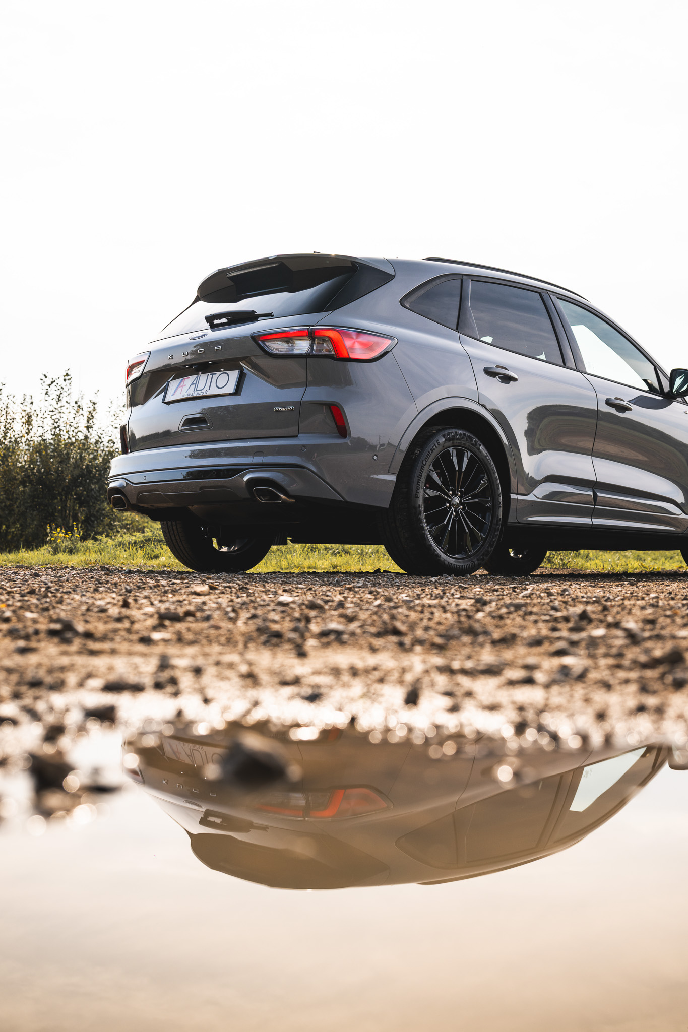 FORD KUGA 2.5 HYBRID FLEXIFUEL E85 GRAPHITE TECH EDITION (V322-748)