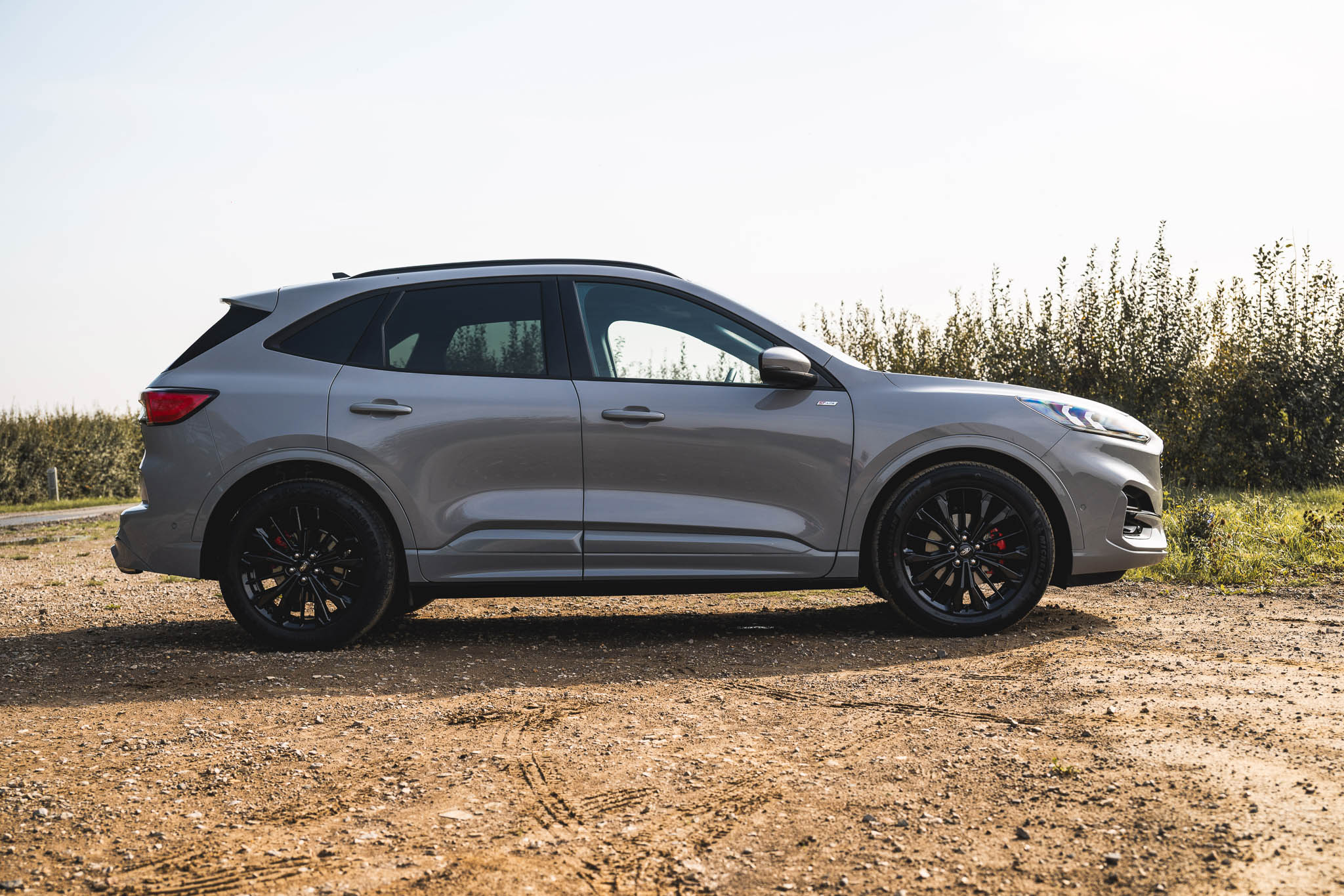 FORD KUGA 2.5 HYBRID FLEXIFUEL E85 GRAPHITE TECH EDITION (V322-748)